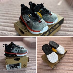 Nike Kids Sneakers - Black, Gray, and Red